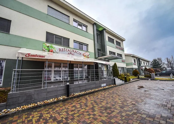 فندق Raki براتسيلافا